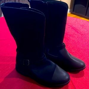 Girls black boots